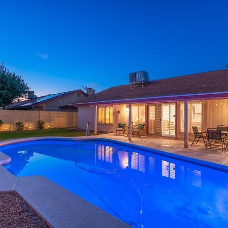 Large Pool With Diving Board, Remodeled 3Bdrm, Near State Farm Stdm And More! Peoria Eksteriør bilde