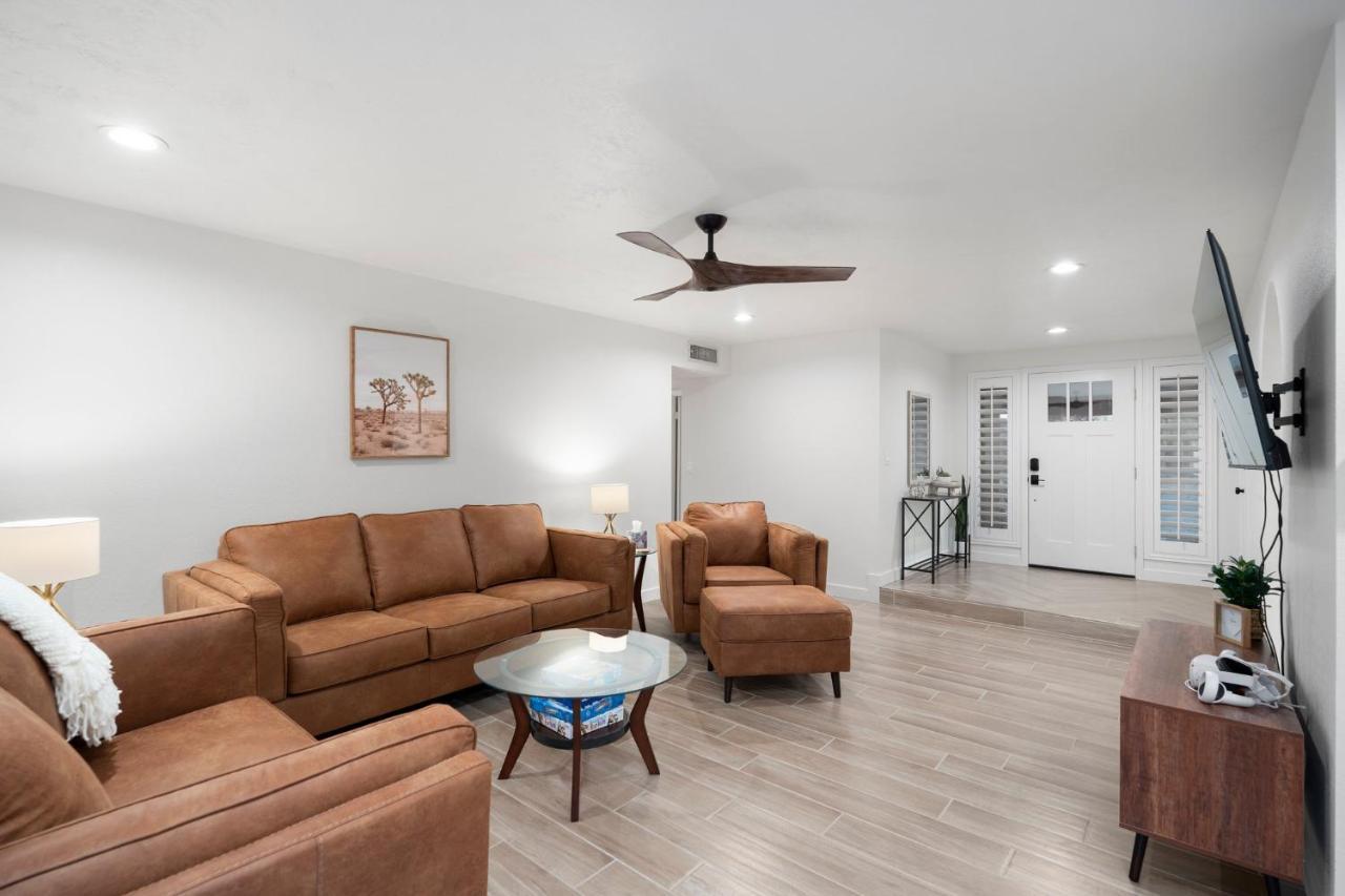 Large Pool With Diving Board, Remodeled 3Bdrm, Near State Farm Stdm And More! Peoria Eksteriør bilde