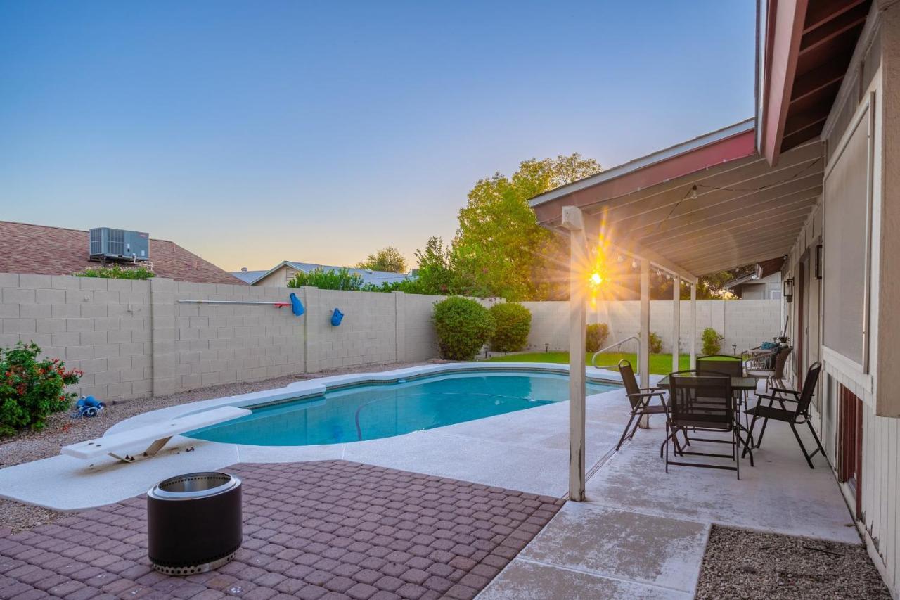 Large Pool With Diving Board, Remodeled 3Bdrm, Near State Farm Stdm And More! Peoria Eksteriør bilde